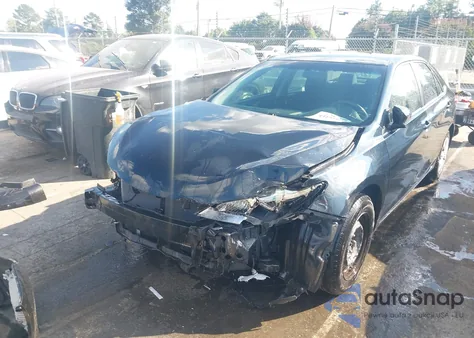 2015 Toyota Camry Le from USA, damaged, VIN 4T1BF1FK1FU889832